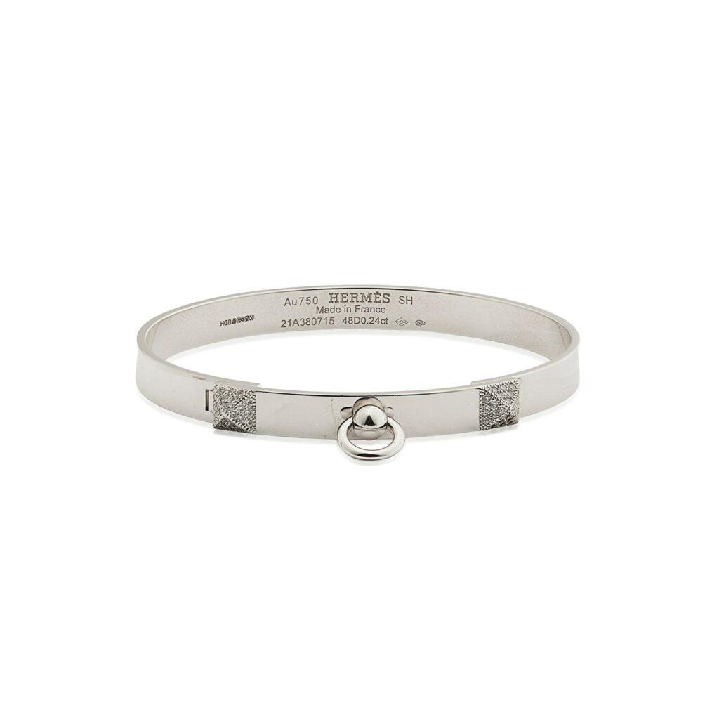 Bracelet Collier de Chien Hermès en or, motif clous pyramide signature de la maison